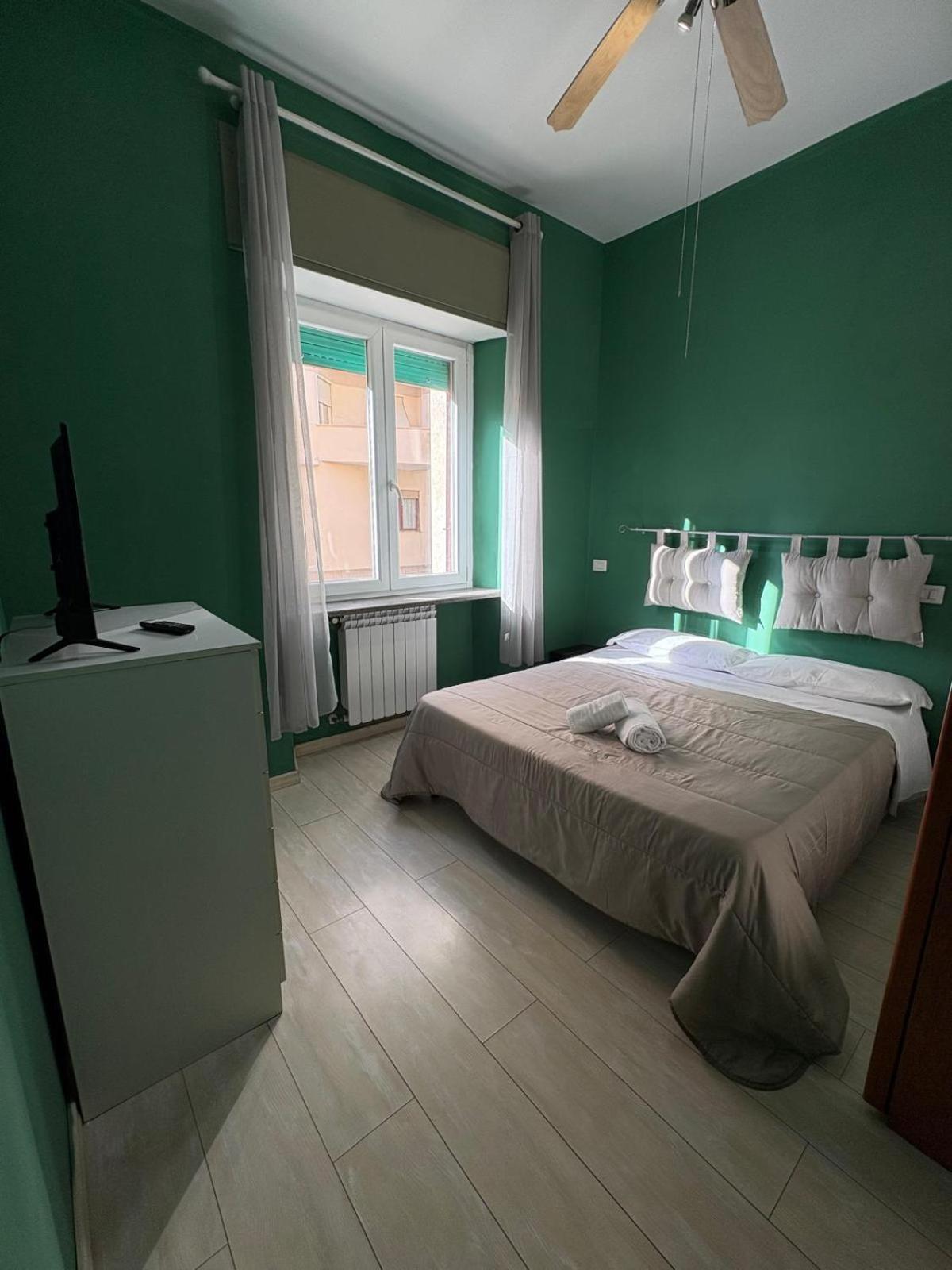 Bed and Breakfast Md House Чивитавеккья Экстерьер фото